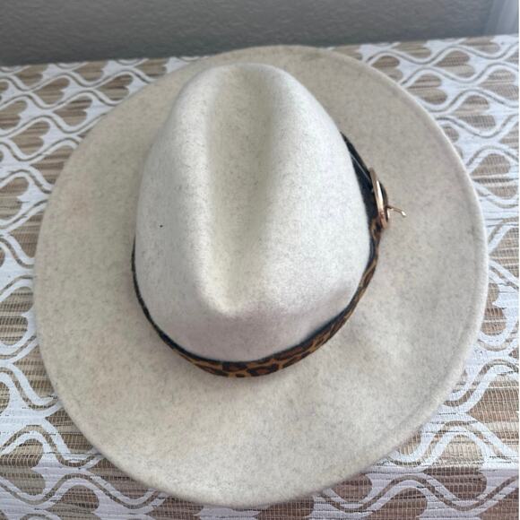 Altar'd State 100% Wool Hat with Leopard Print Buckle Detail with Gold Hardware - Picture 2 of 8